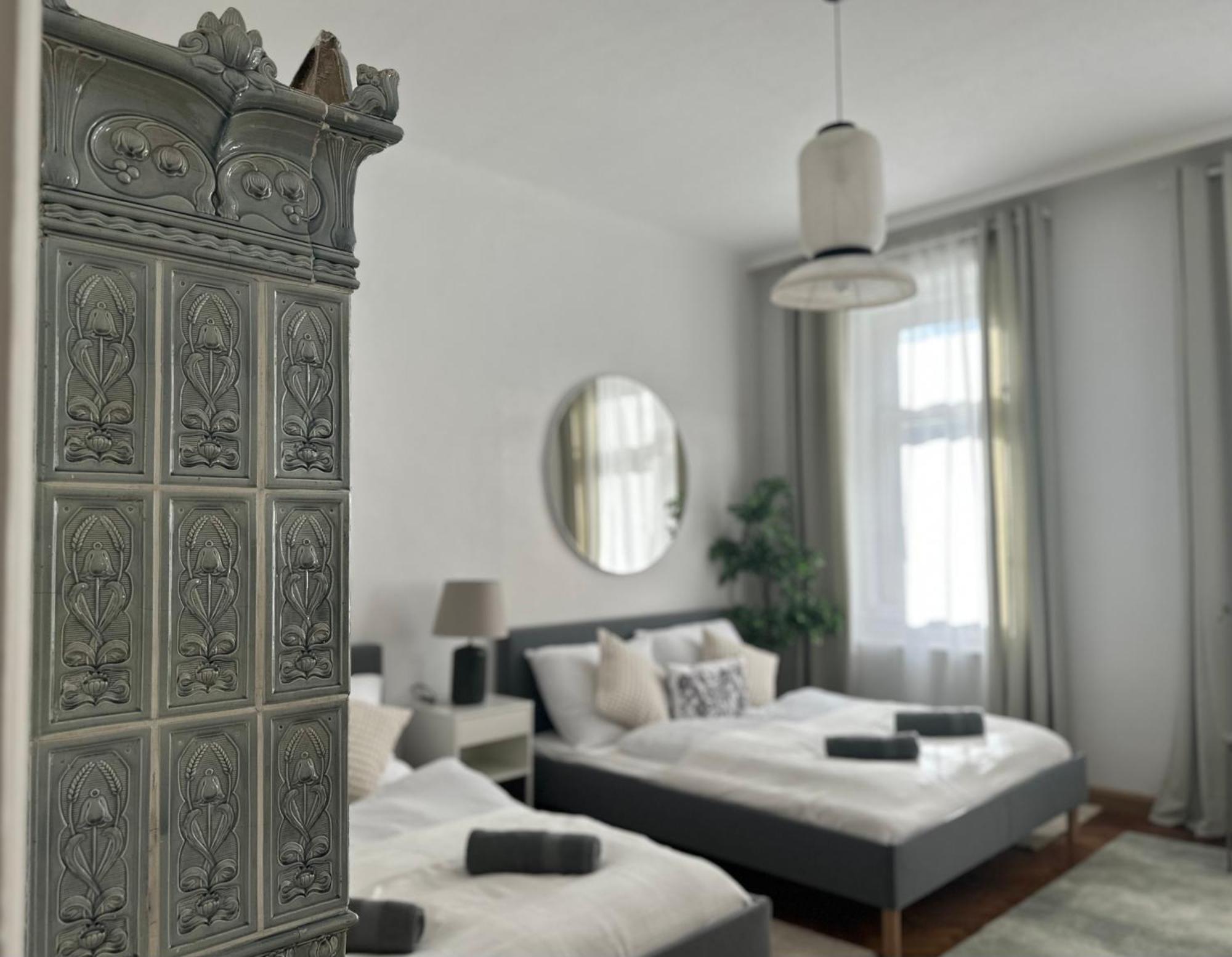 Spacious Apartment, 3 Min To U1 Reumannplatz Apartament