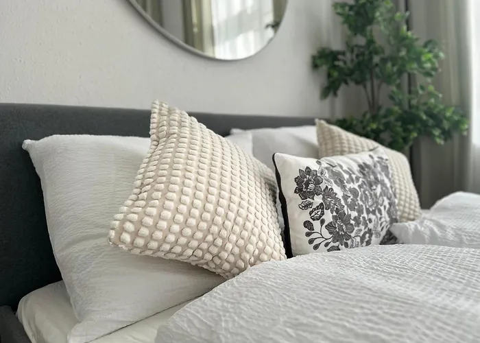 Spacious Apartment, 3 Min To U1 Reumannplatz